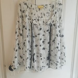 Shear black and white top